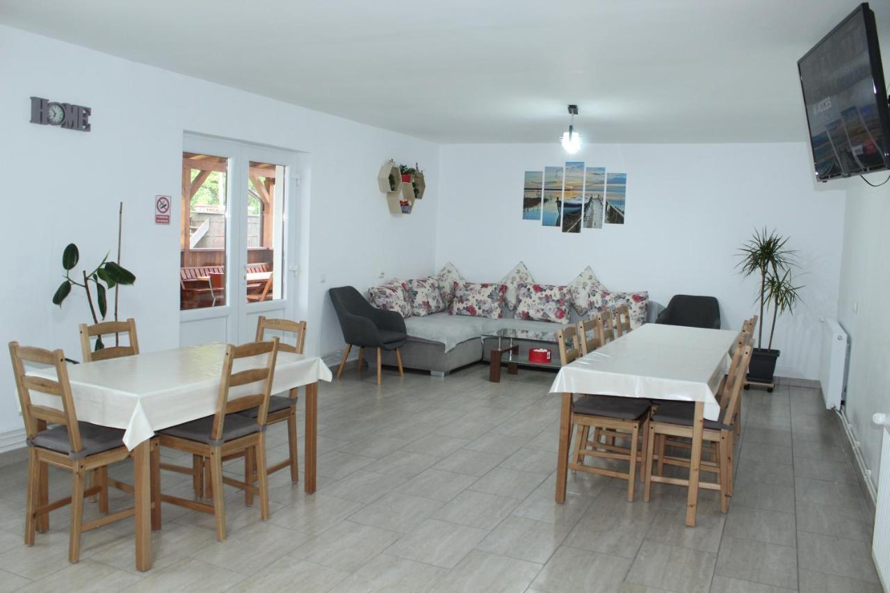 Milea'S Guesthouse Bran  Ngoại thất bức ảnh