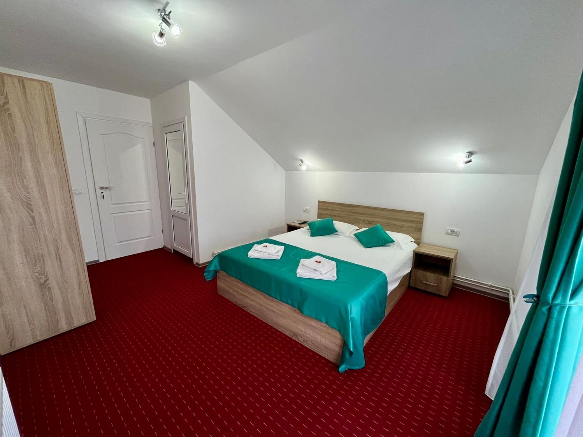 Milea'S Guesthouse Bran  Ngoại thất bức ảnh