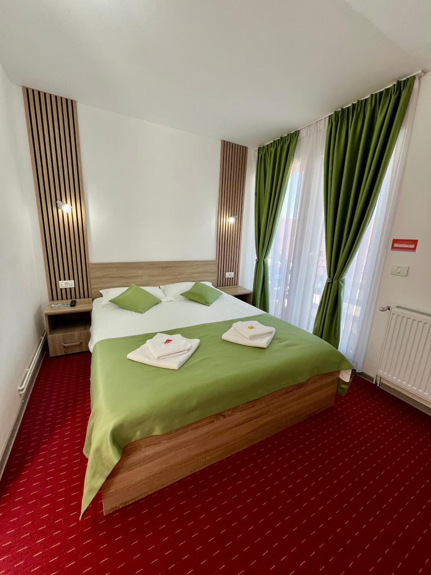 Milea'S Guesthouse Bran  Ngoại thất bức ảnh